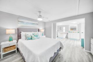 Dolphin House Rental Vacation - 4