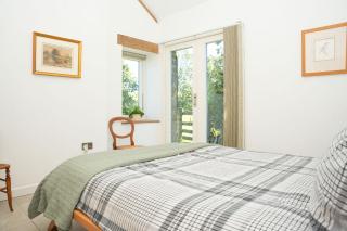 Cosy Rural Barn with Private Garden & Forest - The Cart Barn - 4