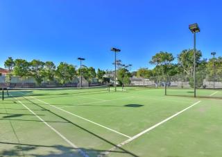 One-Bedroom Lagoon Spa Apartment - 6