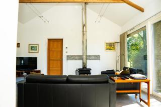 Cosy Rural Barn with Private Garden & Forest - The Cart Barn - 3