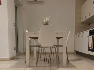 STAZIONE CENTRALE BARI - Deep House - 9