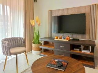 Tranquil Haven Suites - 4