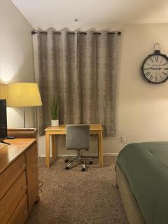 HOLLYWOOD- Cozy Penthouse with Private Rooftop - 3