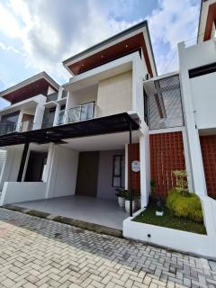 modluxstay - Kaliurang-3 Bed Room - 9