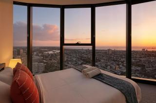 Level 44 2BD 2BTH Apt Views Pool SPA Crown - 0