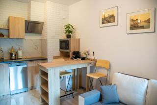 Maya's Flats & Resorts 17 - Maya's Flats & Resorts - 5