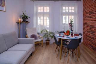 Maya's Flats & Resorts 19 & 20 - Ogarna - 1