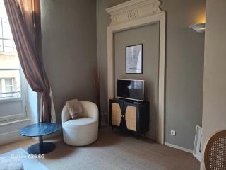 The Cozy 42 stylish apartment - 6