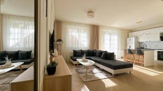 Central Brasov Apartment - 9