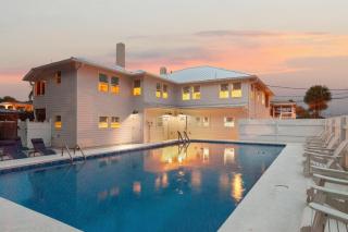 Beachside Villa Unit 2 - 1