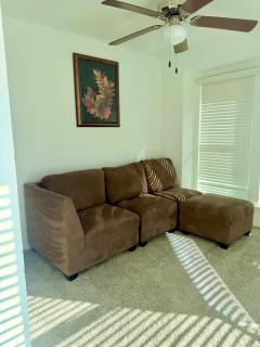 Luxe, Family Friendly, Spacious & Private Entrance - 2