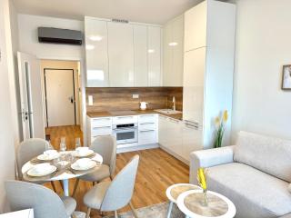 apartino - FREE parking - Novostavba - Omezený přístup a stavební ruch - New Building - Limited Access and Construction noise - 2