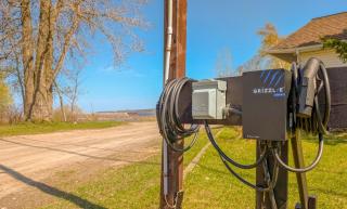 Condo 1 - Waterfront with SPA Fireplace & Barbecue - 8