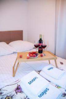 Maya's Flats & Resorts 61 - Love Bridge - 2