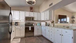 Scottsdale Kierland 3 Bdrm with Sparkling Pool - 1