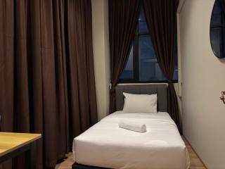 Swing & Pillows - CIQ Johor Bahru - 8