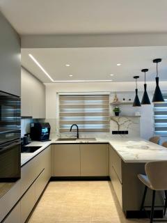 Sweet Luxury 2BR Nicosia City - 2