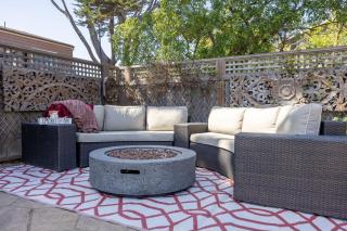 BytheSea Bluff Retreat Ocean Views & Coastal Trails - 9