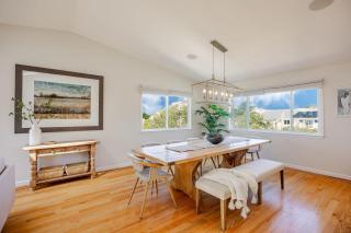 BytheSea Bluff Retreat Ocean Views & Coastal Trails - 8