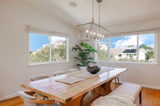 BytheSea Bluff Retreat Ocean Views & Coastal Trails - 5