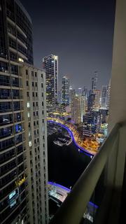 Modern cozy two bedrooms in very attractive location with marina view - 6