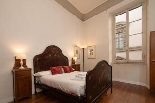 Frescoed Duomo Retreat - 5