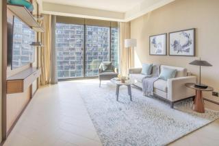 Frank Porter - Address Opera Tower - 7
