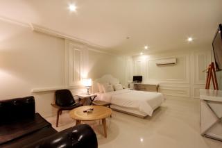 Bando Tourist Hotel - 4