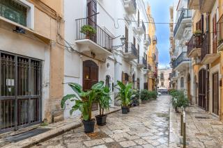Corte Dama - Live Like a Local in Bari Vecchia - 6