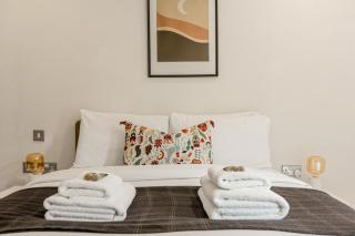 Comfortable 1BR Flat, 8 mins to Barbican Station - 7