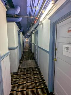 Crystal Startup Hotel - 2