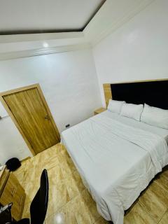 Serviced Studio Apartment - Lekki - 3