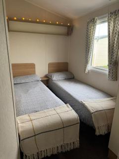 Seaside Charm Cabin Retreat in Rhyl - 1