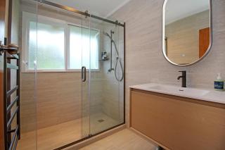 Sea & Mountain Views Retreat on Rosemary Farm - 1