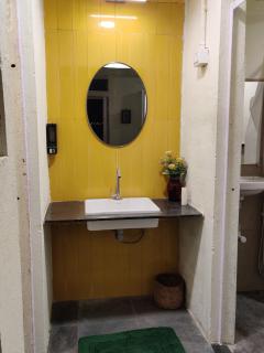 Anantara Farmhouse Kitchen & Stay - 6