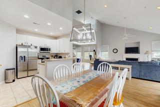 Bear Trap Dunes --- 124 October Glory Ave Unit #B - 1