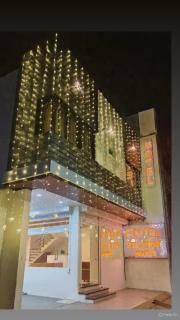 Hotel Shree Shyam Palace - 0