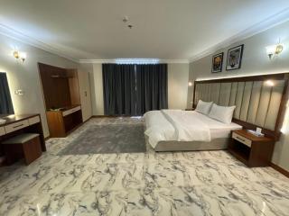 أي رووم سويتس - 5