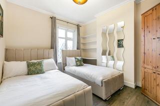 Spacious charming house near Heathrow - 5