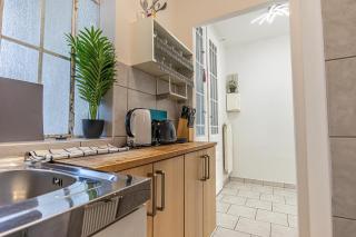 Sweet 1BR Apt, Smart TV & Fully Equipped, for Longstays - 6