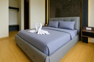Danga Bay The Lexus Seaview 3BR 8Pax Balcony by Our Stay - 4