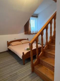 Pansion Tomas Kupres - 1