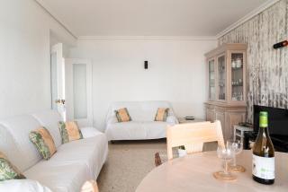 AA Guest - SandBeach Front Sea Views Eco Apartment - 7