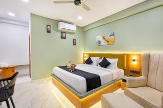 The #7 Story Hotel - 9