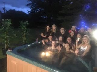 Large House with Private Hot Tub - 8