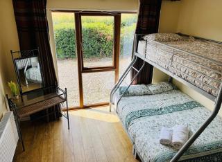 Large House with Private Hot Tub - 5