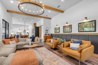 Barndo on the Blanco - 2