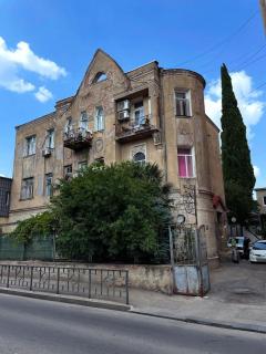 Boutique in the Attic Near Fabrika - 7