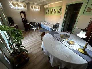 Boutique in the Attic Near Fabrika - 3