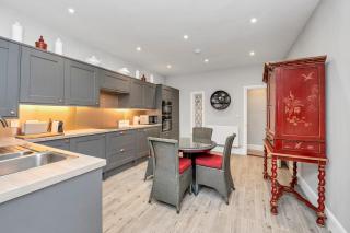 Flat 1, 119 Northgate St - luxury 2 bedroom apartment apartment close to the town centre with paid parking close by - 3